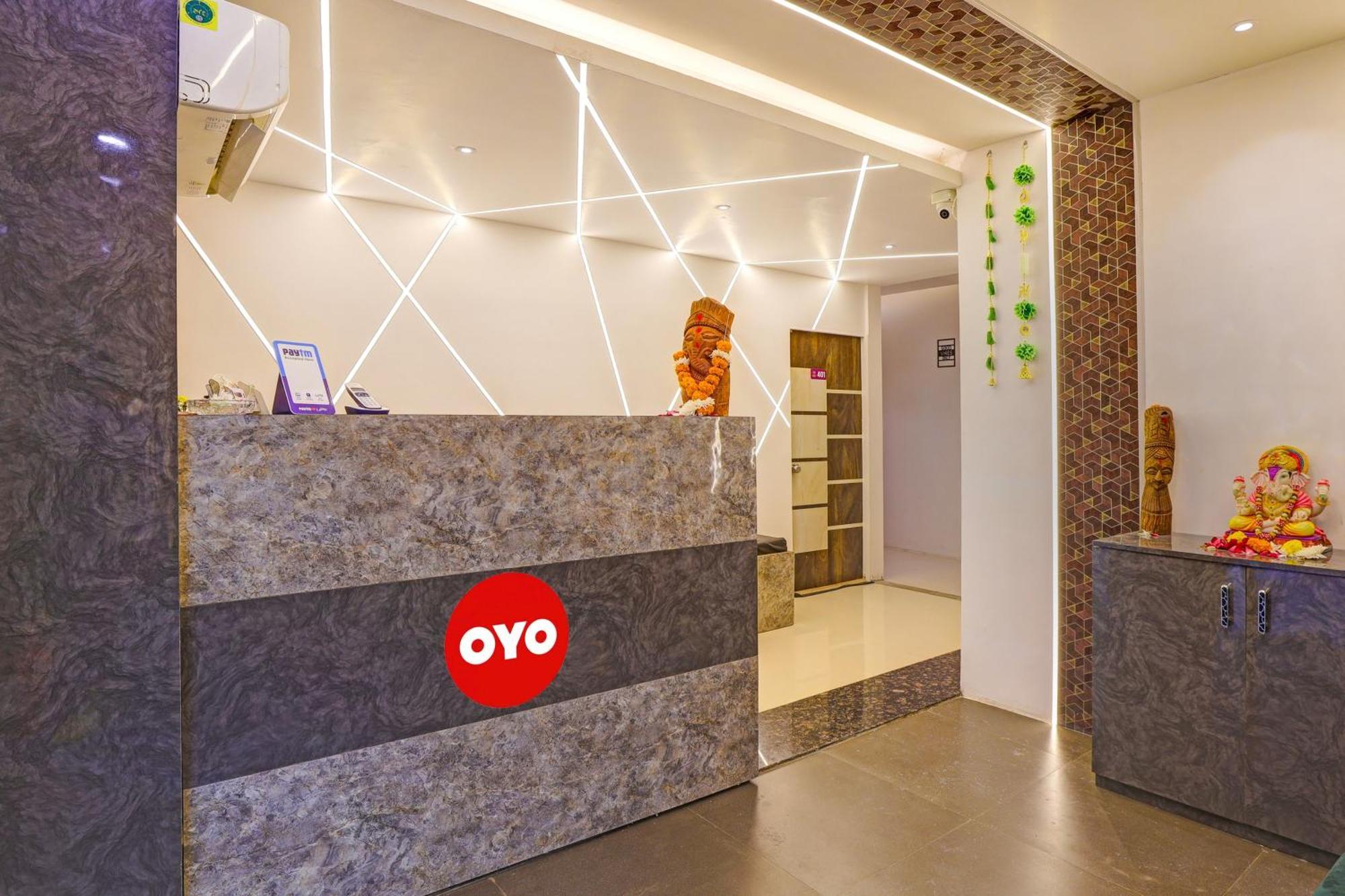 Hotel O Lotus Hotel Сурат Экстерьер фото